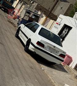 بيجو بارس
